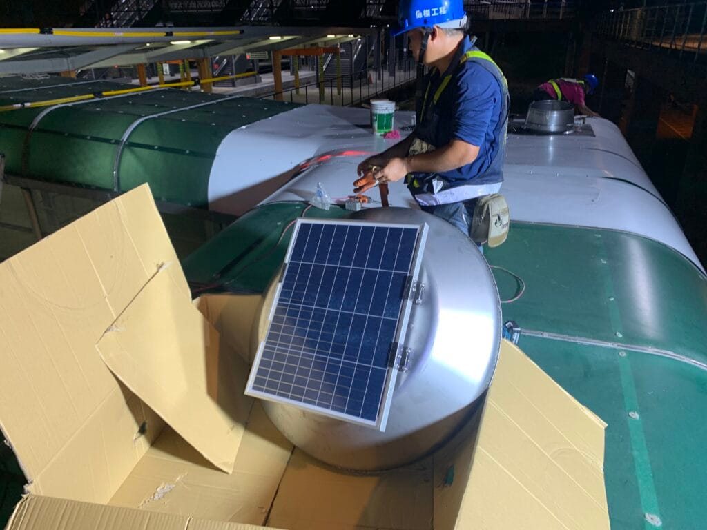 新北市, 板橋區, 門窗設計, 門窗安裝, 門窗工程公司, 隔音窗工程, 採光罩工程, 穿梭管工程, 不鏽鋼門窗工程, 鋁合金門窗工程, 陽光玻璃屋工程, 氣密窗工程, 工廠直營, 售後服務