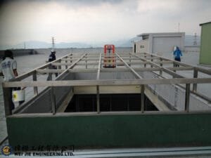 偉榤工程有限公司 屋凸玻璃採光罩安裝 偉榤工程有限公司 精品鋁門窗提供永和鋁門窗,中和鋁門窗,新店鋁門窗,土城鋁門窗