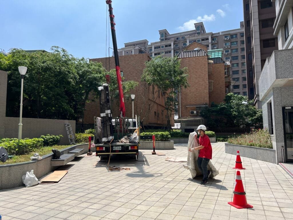 天井採光罩 既有PC耐力板破損換成三明治彩色鋼板 庭院玻璃採光罩 新竹鋁門窗 推薦 陽台凸窗 價格 鼎 揚 鋼 鋁 門窗 新竹鋁門窗 新竹鋁門窗推薦 竹 北 鋁門窗 陽台遮雨棚 陽台凸窗價格 陽台鋁門窗價格 雨遮材質 竹北鋁門窗 玻璃屋價格 陽台 鋁門窗價格 鋁雨遮 鋁合金雨棚 新竹採光罩 雨遮 材質 大門 款式價格 裝鋁窗價格 鋁門窗修繕 氣密 窗 維修 強化玻璃採光罩價格 浴室門款式 採光罩材質價格 鋁門窗 價格 廁所門款式 凸窗 玻璃採光罩缺點 浴室門 陽台遮陽板施工 雨遮樣式 鐵窗價格 廁所門 款式 pc板雨遮 採光罩樣式 大門鋁門價格 採光罩材質 價格 浴室鋁門 擋雨板 遮雨板 玻璃採光罩 缺點 pc板 雨 遮 南方松缺點 pc板採光罩 鋁 雨遮 採光罩材質ptt 鋁合金 遮 雨 棚 廁所 鋁門款式 陽台採光罩 pc中空板缺點 鋼鋁門窗 遮 雨 棚 樣式 大門款式價格 採光罩遮陽簾 浴室 鋁門 裝遮雨棚價錢 陽台 落地窗 價格 採光罩 玻璃種類 陽台採光罩樣式 修理 鋁門窗價格 鋁 塑 板採光罩 優 缺點 不銹鋼遮雨棚 新竹墜樓 南方松 缺點 隔音氣密窗價格 遮雨棚 浴室門哪裡買 廁所門價格 採光罩材質 發泡門 陽台遮雨棚價格 玻璃雨遮 採光罩玻璃種類 採光罩材質 ptt pc板採光罩缺點 陽台遮陽板 大門 鋁門價格 新竹 墜 樓 鋁門窗維修 陽台鋁窗價格 鋁門窗價格 採光罩顏色 浴室門 推薦 採光罩價格一坪多少 氣密窗維修 格子窗 優 缺點 浴室門片 鋁合金遮雨棚 遮雨棚材質 陽台擋雨板