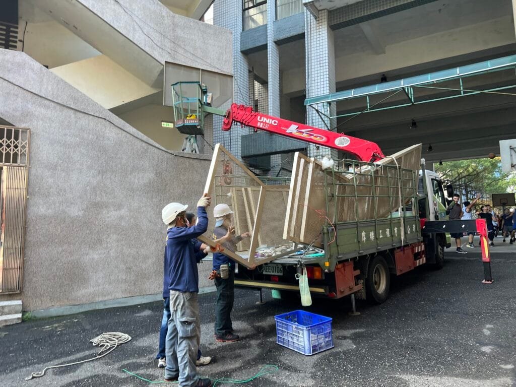 住家 鋁門窗 採光罩 氣密 窗 百葉鋁窗 百葉窗 紗窗 拉門 鏡子 遮雨棚 隔音棉 玻璃屋 長虹玻璃 鋁門 铝門 鐵門 大門 窗戶 鋁窗 浴室門 材質 pvc 門弓器 淋浴拉門 abs 材質 abs材質 pvc材質 防火門 廁所 門框 廁所門 三合一通風門 廁所門框 basic coffee 隔音窗 落地窗 隔音窗簾 氣密窗價格 塑鋼門 摺疊門 門窗 穿堂煞 隔音門 玻璃門 房間門 乾溼分離 修理紗窗 pp材質 材質pp 烤漆玻璃 pet塑膠 材質 pp 鐵窗 pc 板 拉門 樣式 大門樣式 門檻 紗門 遮陽棚 pc板 拉門樣式 隱藏門 聚 碳酸 酯 自動門 聚碳酸酯 紅外線感應器 紗窗更換 吸音棉 噴砂 喇叭鎖開鎖 玻璃修補 換鎖 不鏽鋼 門窗 不銹鋼 門窗 不锈鋼 門 不銹鋼 門框 隔間 拉門 推拉門 隔間拉門 不鏽鋼門框 鋁塑板 不銹鋼 門板 不鏽鋼門 鏡子 訂做 不銹鋼門 廚房拉門 鋁門窗價格 防盜窗 強化玻璃 鏡子訂做 浴室拉門 窗簾價格 不銹鋼門窗 採光罩價格 採光罩材質 中空板 白鐵門 紗窗門 靜電貼 開門 見灶 紗窗 修理 pet 材質