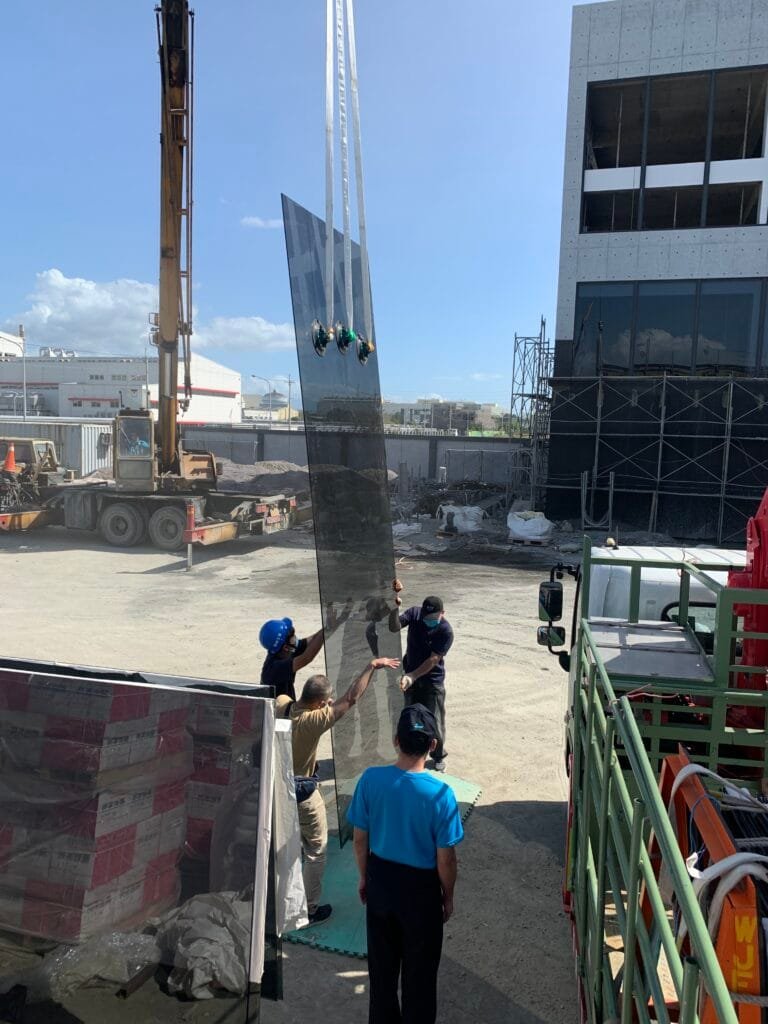偉榤工程有限公司 辦公大樓外牆玻璃安裝 辦公室 玻璃隔間 辦公室隔間牆 玻璃磚外牆 辦公大樓設計 玻璃隔間辦公室 辦公室牆面 辦公室玻璃隔間價格 玻璃拉門安裝 玻璃窗安裝 辦公室oa隔板 公寓大廈外牆變更 辦公大樓天花板 辦公室玻璃牆 玻璃隔间办公室 辦公大樓空調 办公大楼施工 安裝玻璃幕牆 玻璃牆 安裝 玻璃安装注意事项