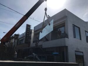 玻璃安裝工程、不銹鋼玻璃扶手、玻璃欄杆安裝、玻璃門窗安裝