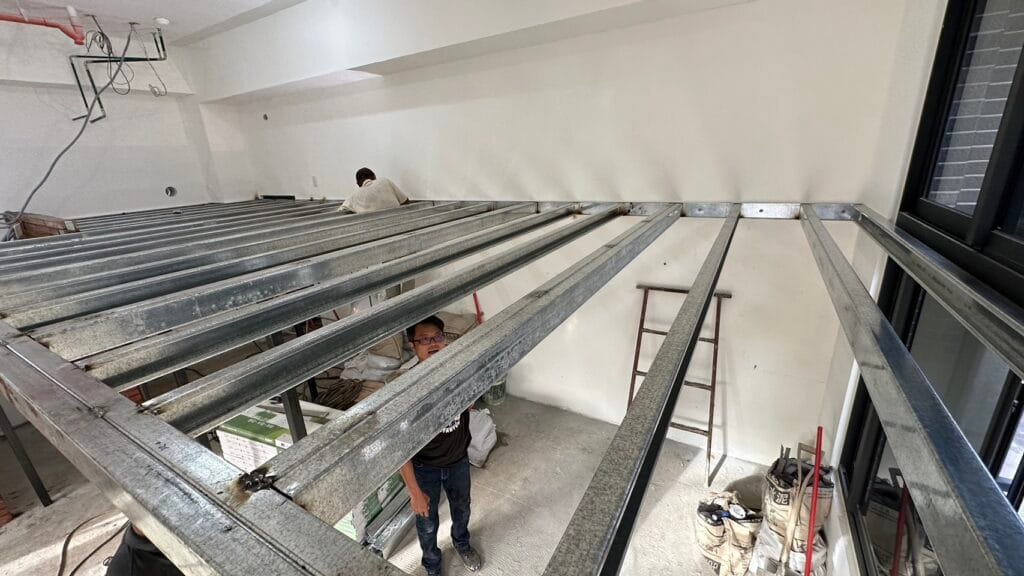 C型鋼夾層工法、倉庫夾層、工廠夾層施工、住家夾層設計、鋼構夾層報價、挑高夾層改建、樓中樓夾層施工、H型鋼夾層